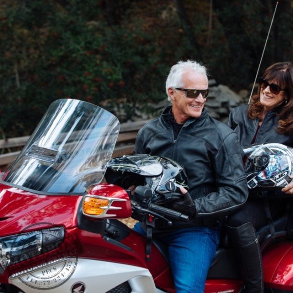 SENA 50R DUPLA szett MESH kommunikáció a Harman Kardon prémium hangrendszerével