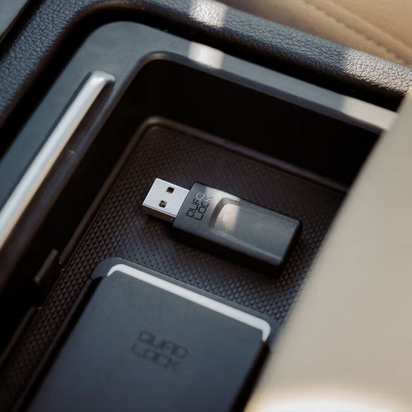 QUAD LOCK® Autó - Vezeték nélküli CarPlay/Android Auto adapter ÚJ