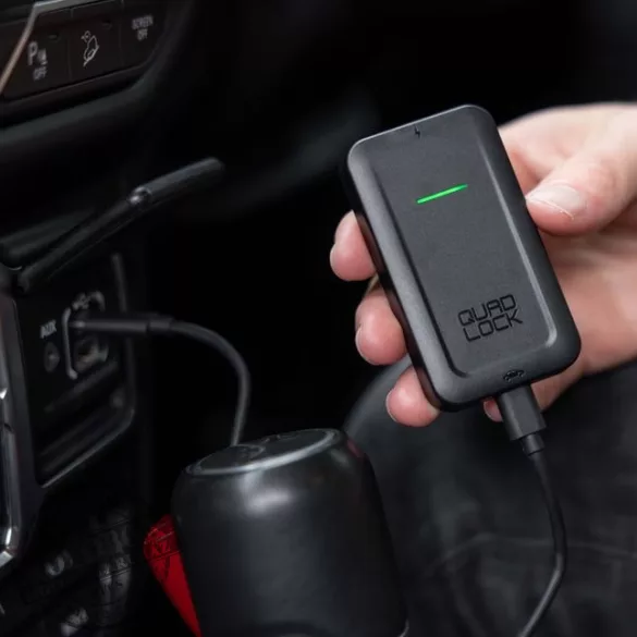 QUAD LOCK® Autó - Vezeték nélküli CarPlay adapter ÚJ