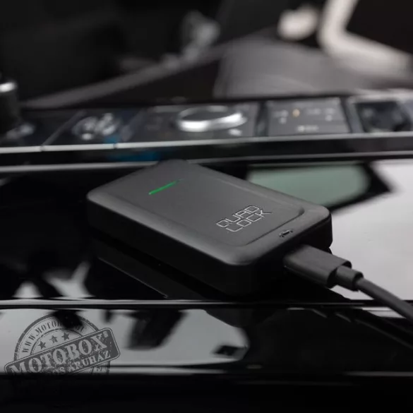 QUAD LOCK® Autó - Vezeték nélküli CarPlay adapter ÚJ