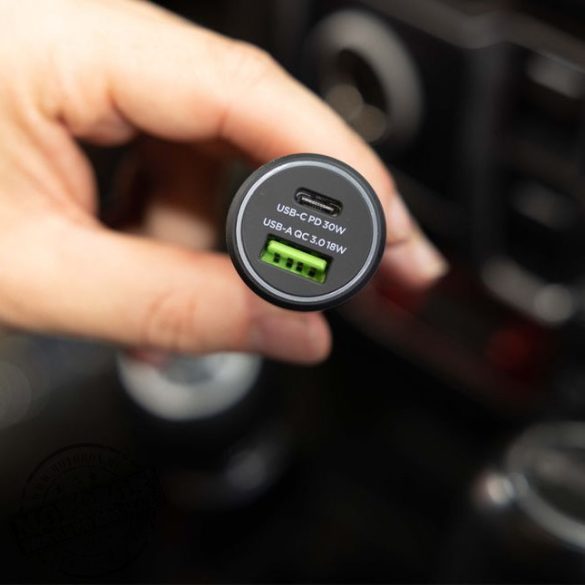 QUAD LOCK® Dual USB 12V töltő ÚJ