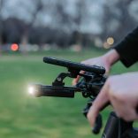 QUAD LOCK® Kerékpározás - Lámpa / Akciókamera adapter kerékpáros karos tartókra