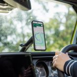 QUAD LOCK® Autós 1" golyó adapteres telefontartó + Top Cap