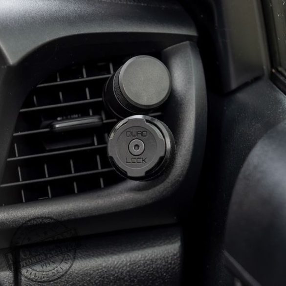 QUAD LOCK® Autós szellőző tartó